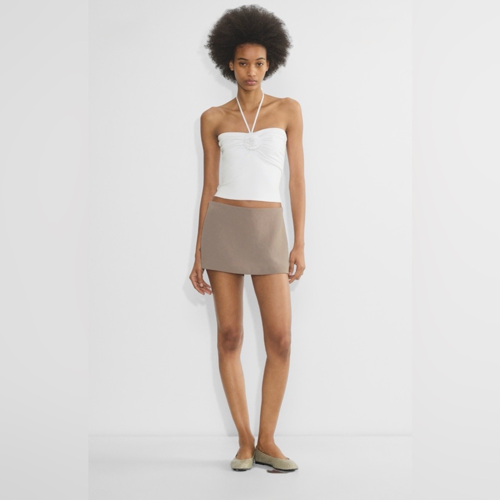 Aritzia Goodlux Lovenote Halter